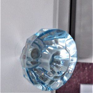 💕 3/$25 💕 💐NWT Set 3 Cabinet Drawer Knob Pulls Cottage Blue